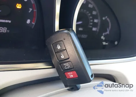 2011 Toyota Avalon Limited from USA, damaged, VIN 4T1BK3DB5BU371257